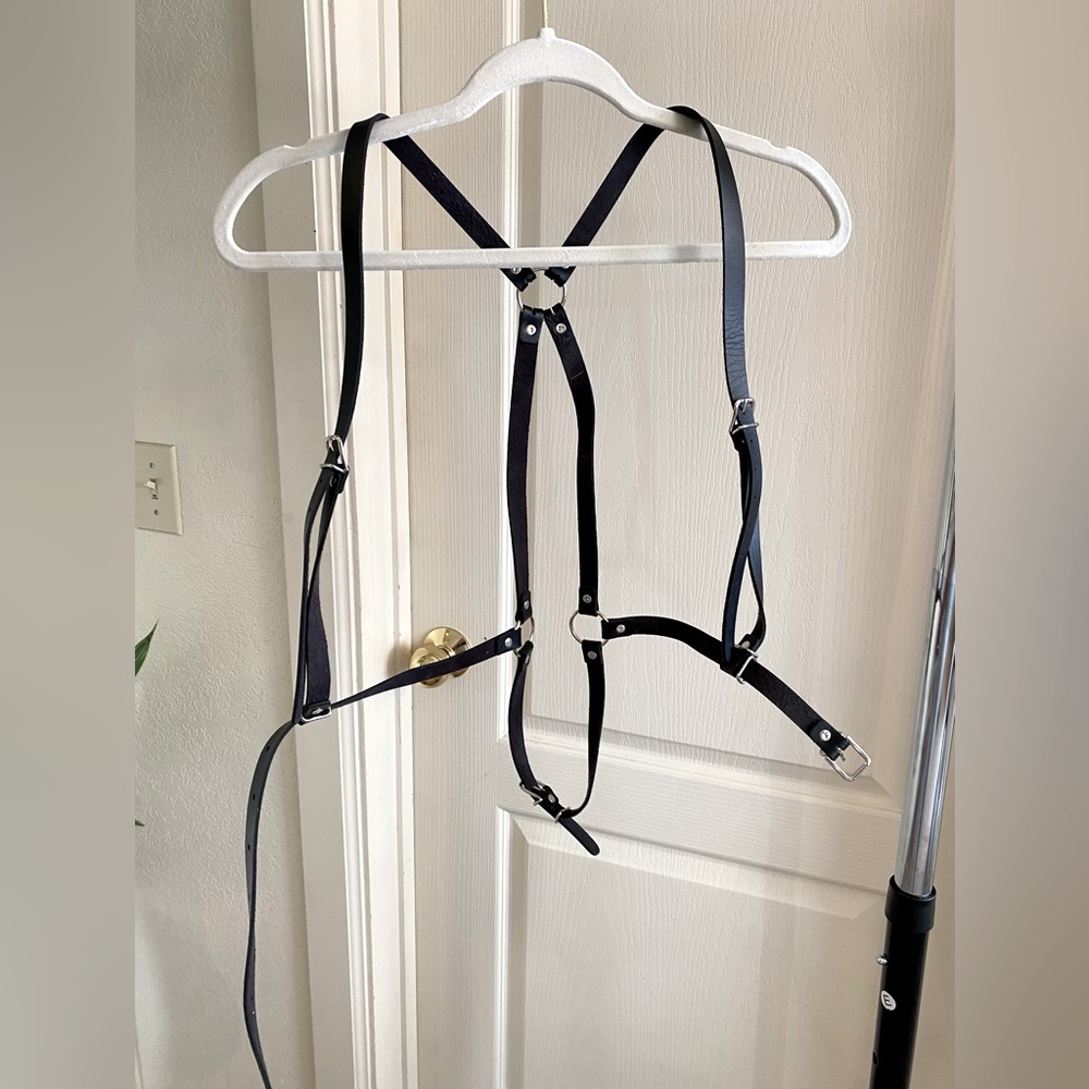 Plus Size Simple Leather Harness NWOT XL - 3X